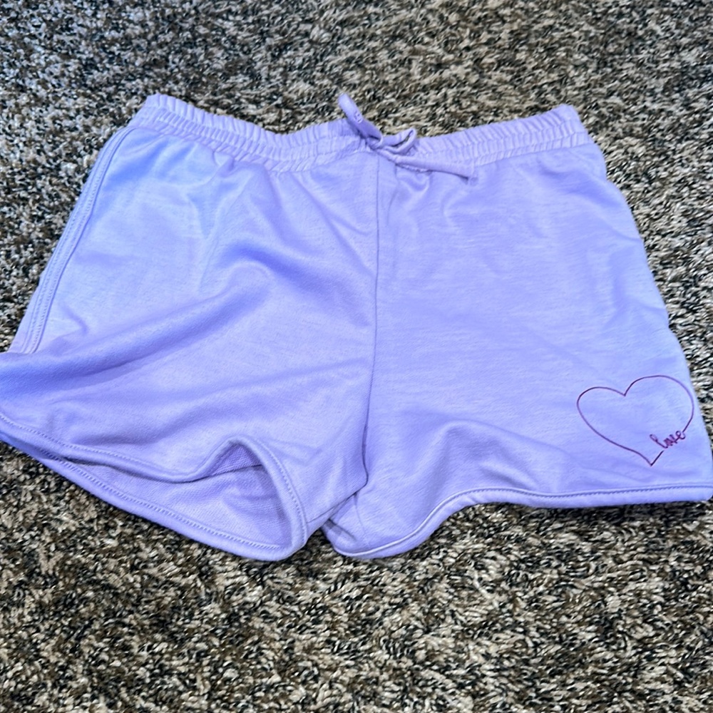 CROWN OF heart shorts